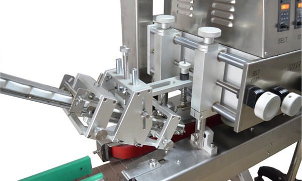 Ang Machine sa awtomatikongLinear Spindle Capping