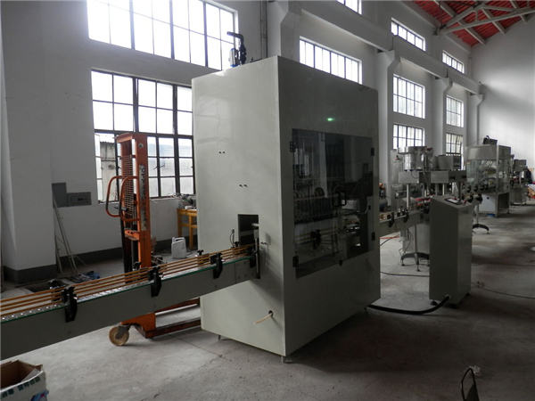 Automatic Bleach Filler sa Tsina